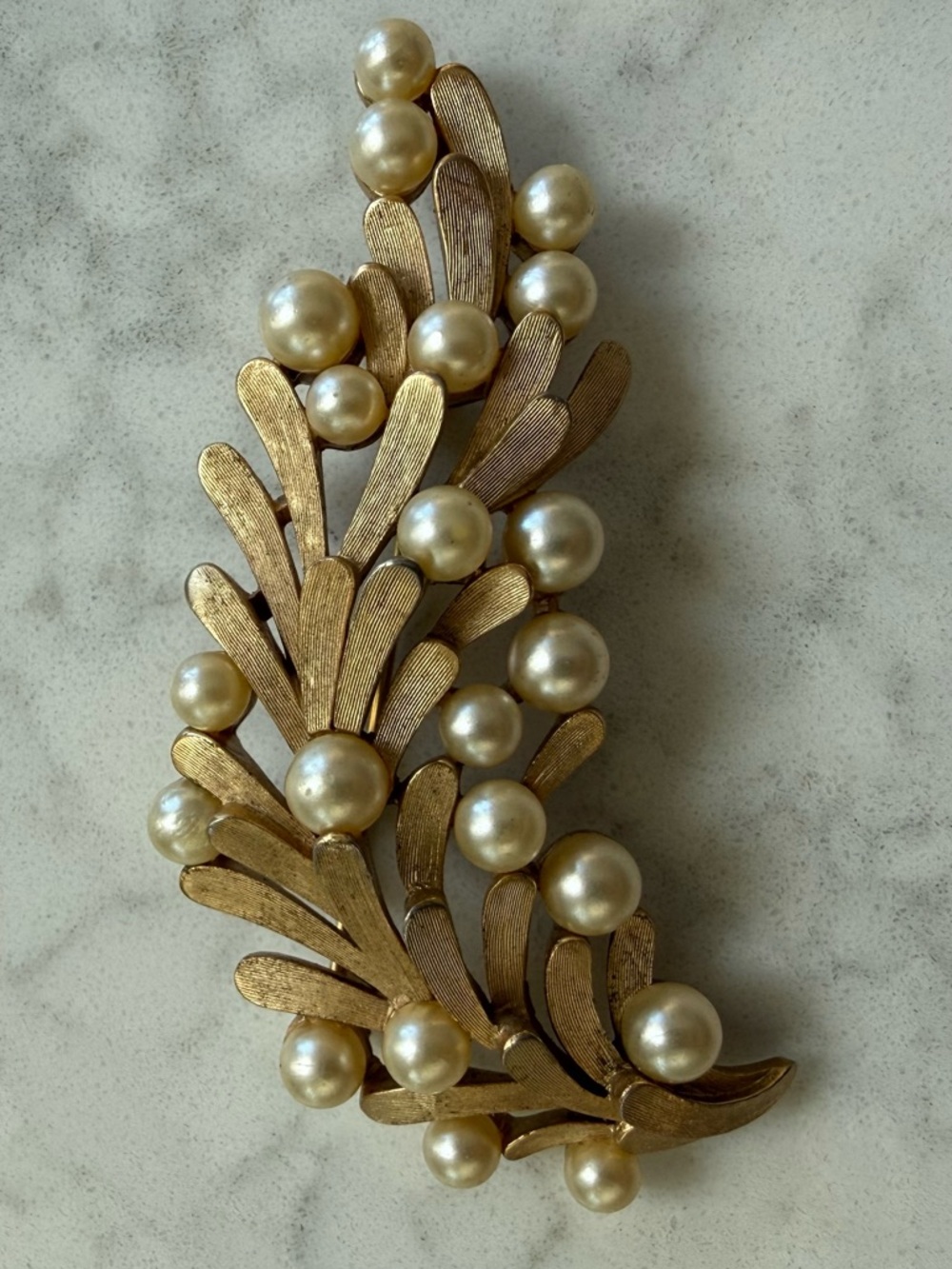 Vintage Designer Trifari Gold Tone Faux Pearl Signed Brooch/Pin